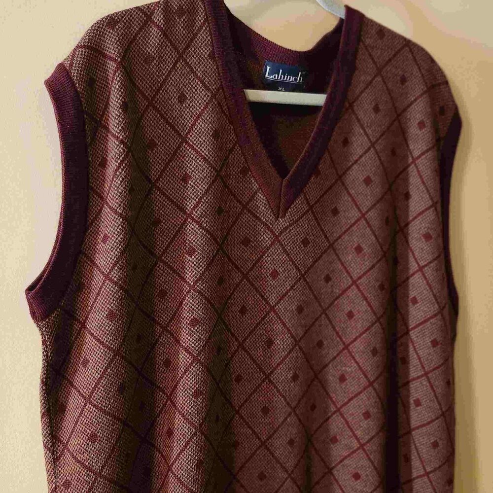 Mens sleeveless vest xlg never worn